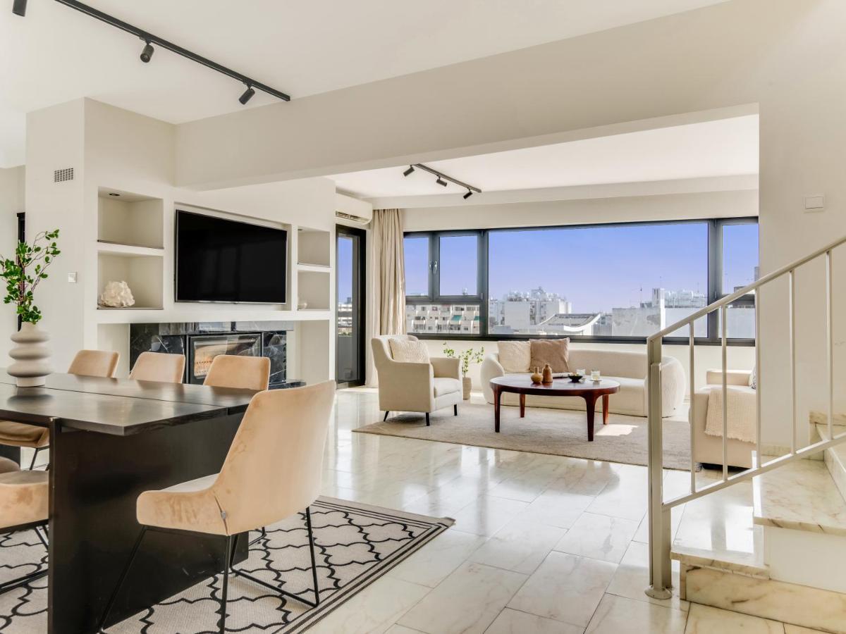 Sanders Coral Court Penthouse - Cute 3-Bedroom Apartment With Balcony Лімасол Екстер'єр фото